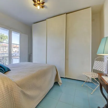 Apartmán Spacious In Dei Marmi - Sea View & Balcony