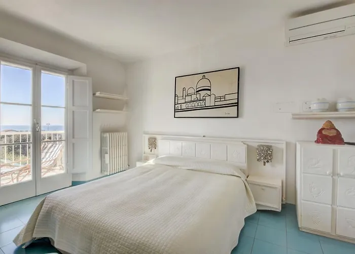 Spacious In Dei Marmi - Sea View & Balcony Forte dei Marmi